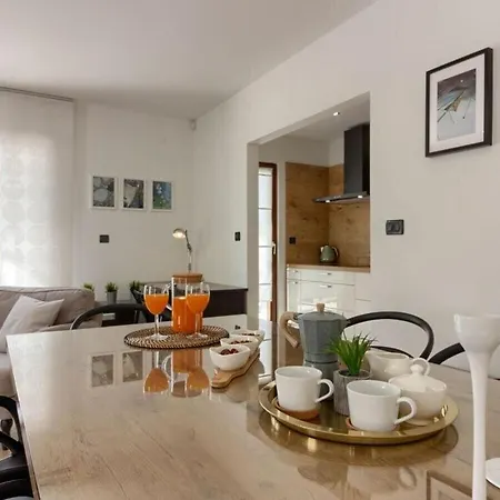 Villa Nina 2km Šišan